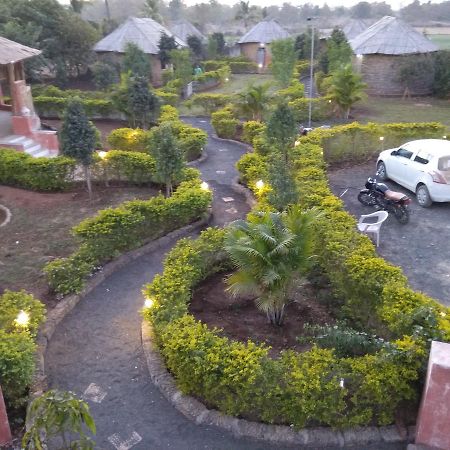 The Hillview Camp Resort 萨三吉尔 外观 照片